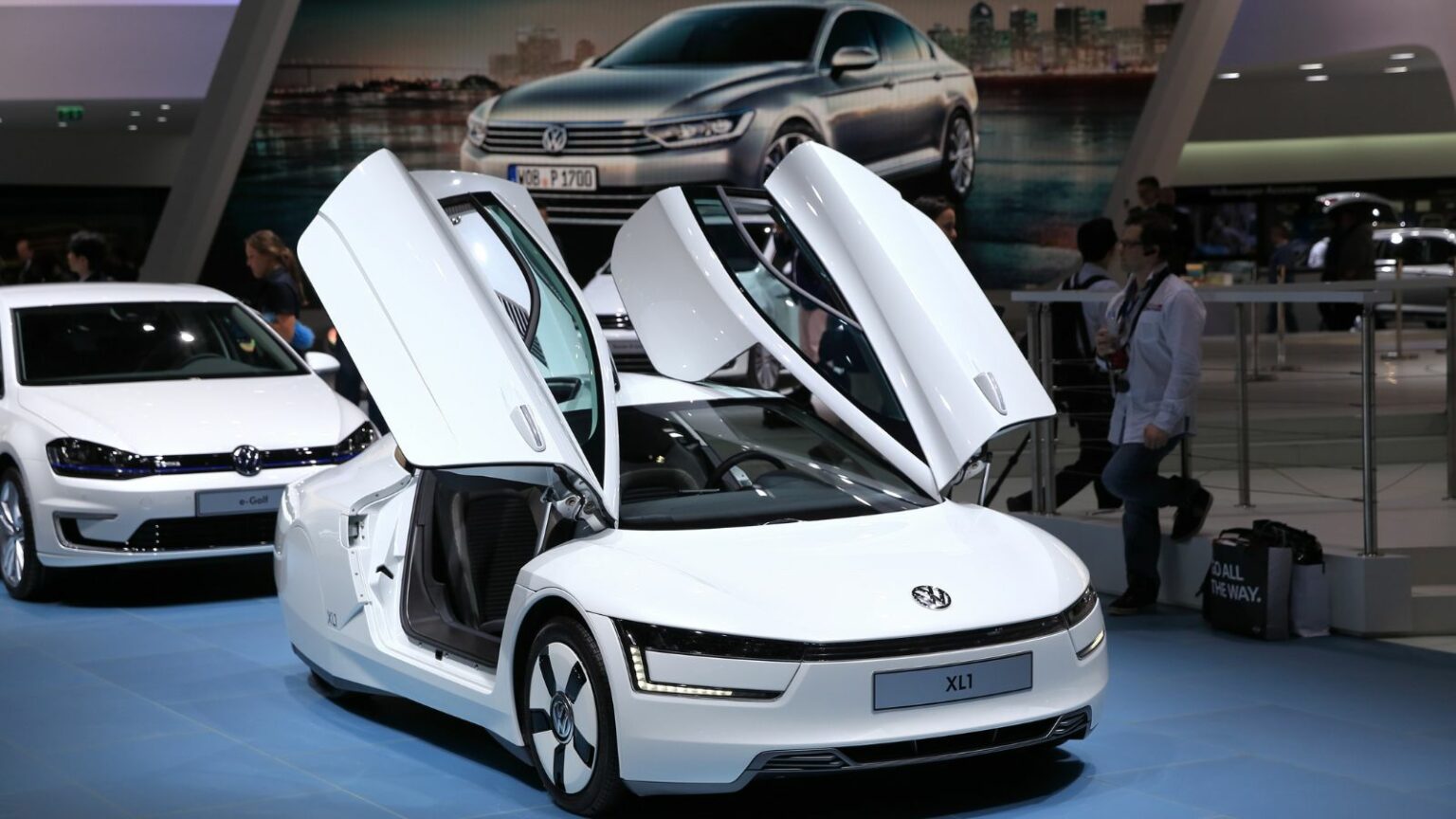 10 High-Tech Cars That Are Redefining Modern Driving - Get CyberTrucked