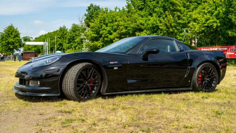 Chevrolet Corvette Z06 (C5) car