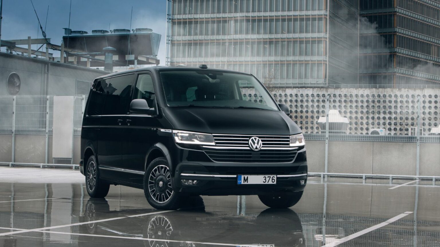 Minivan Modles The Rise of Luxury Minivans: 8 Models That Combine Elegance with Family ...