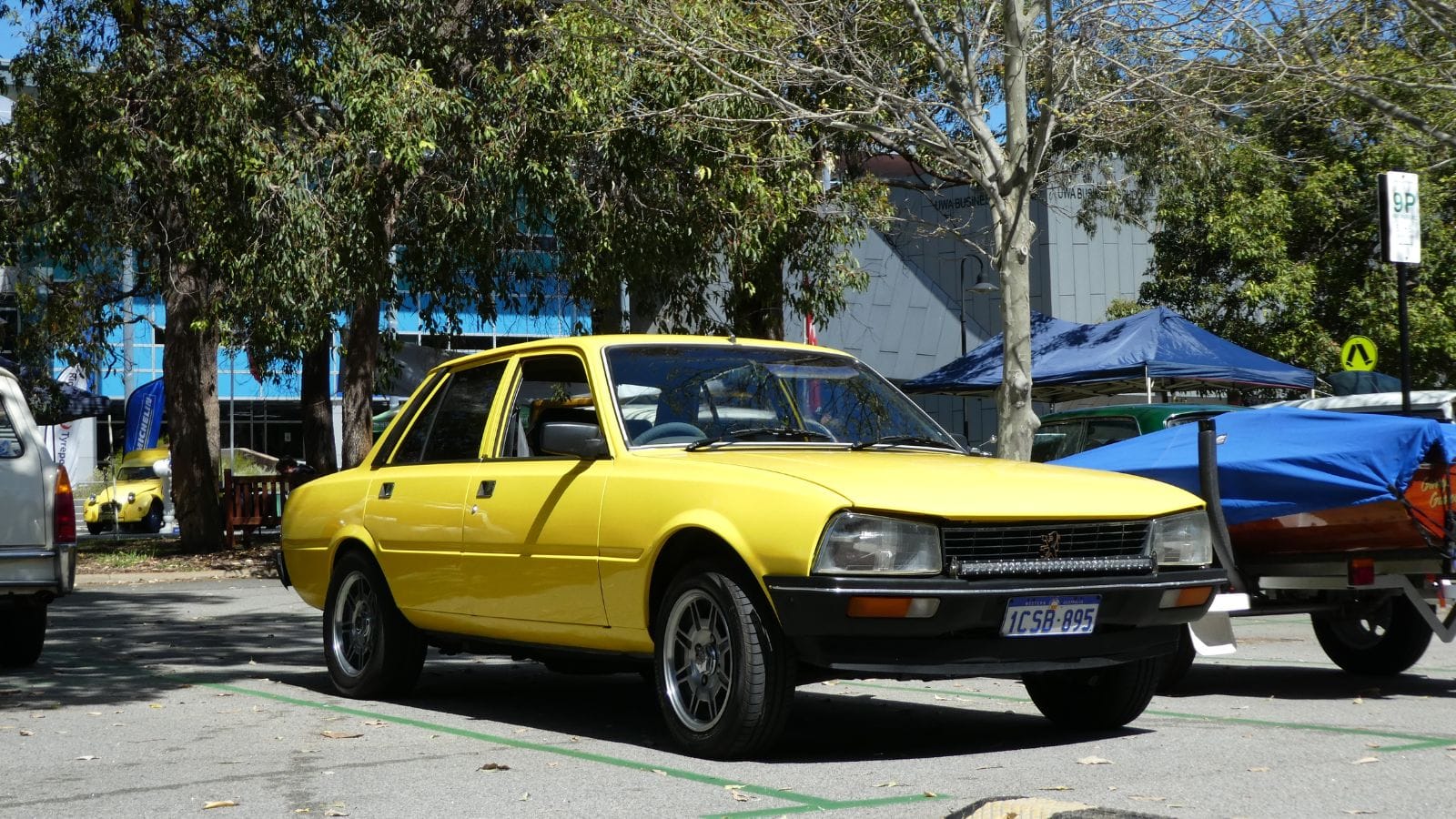 A 1984 Peugeot 505, seen at UWA Car Park 9 in Crawley.