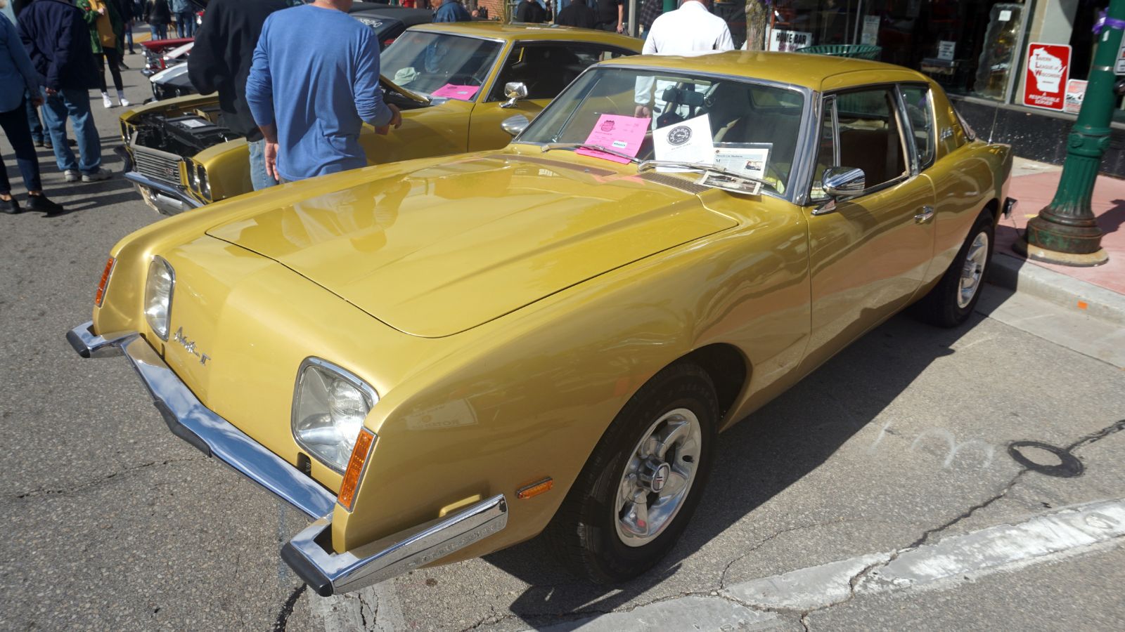 1970 Avanti II