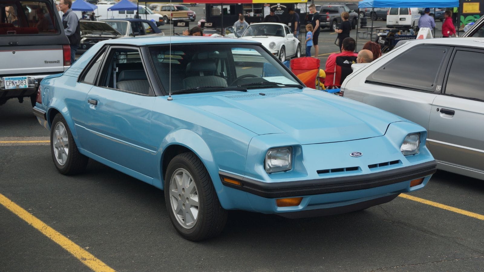 1982 Ford EXP front