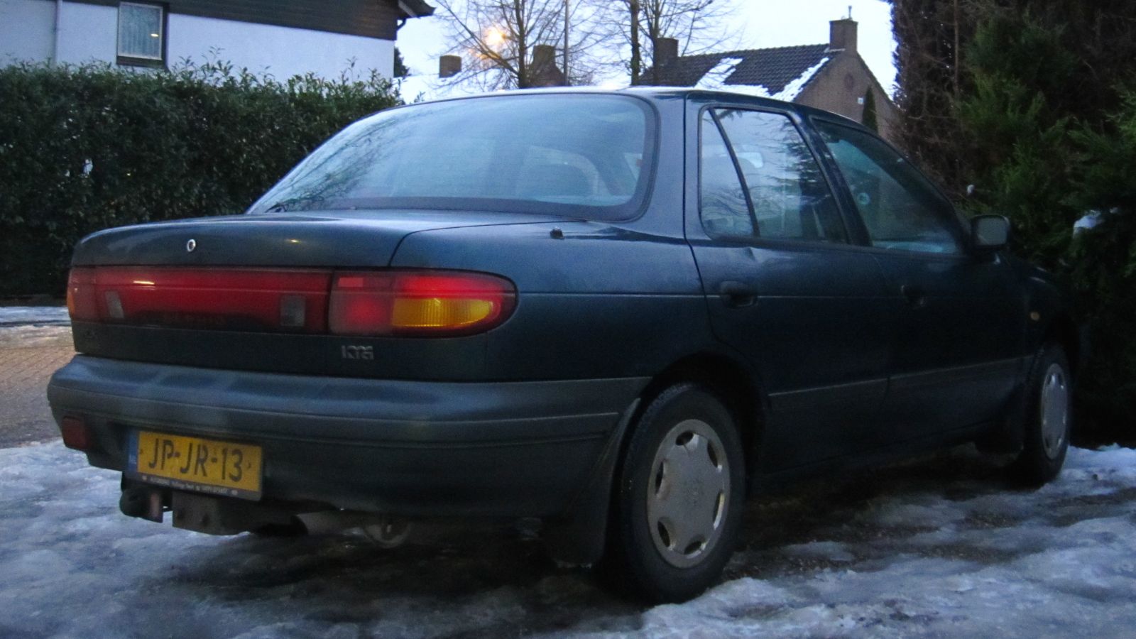1994 Kia Sephia