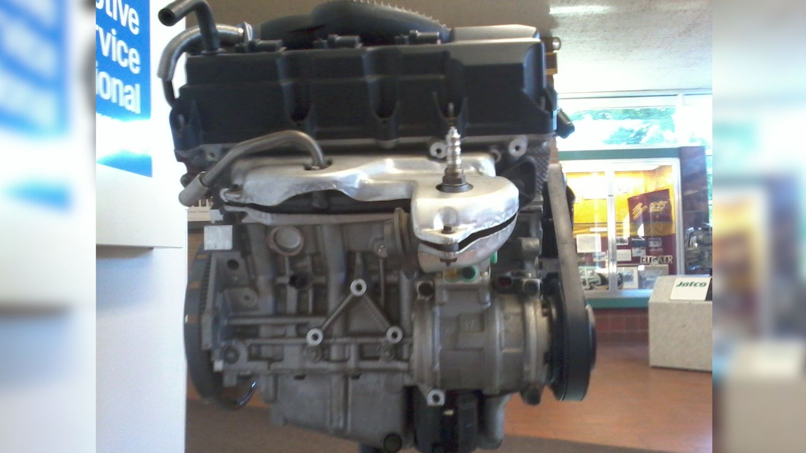 2.7 Chrysler DOHC Side