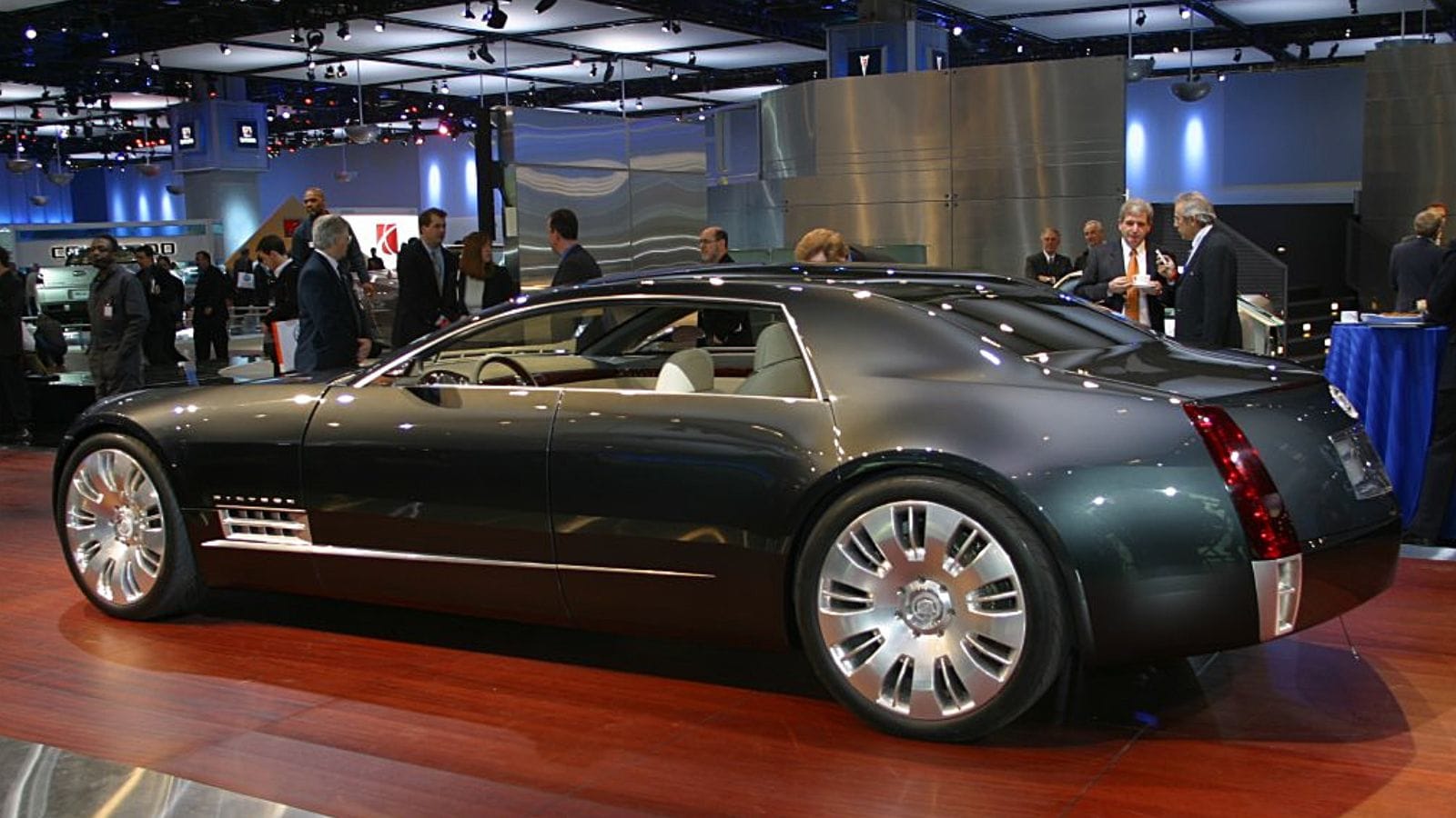 2003 Cadillac Sixteen concept
