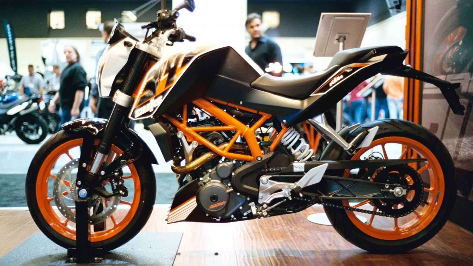 2015 KTM 390 Duke at the 2014–2015