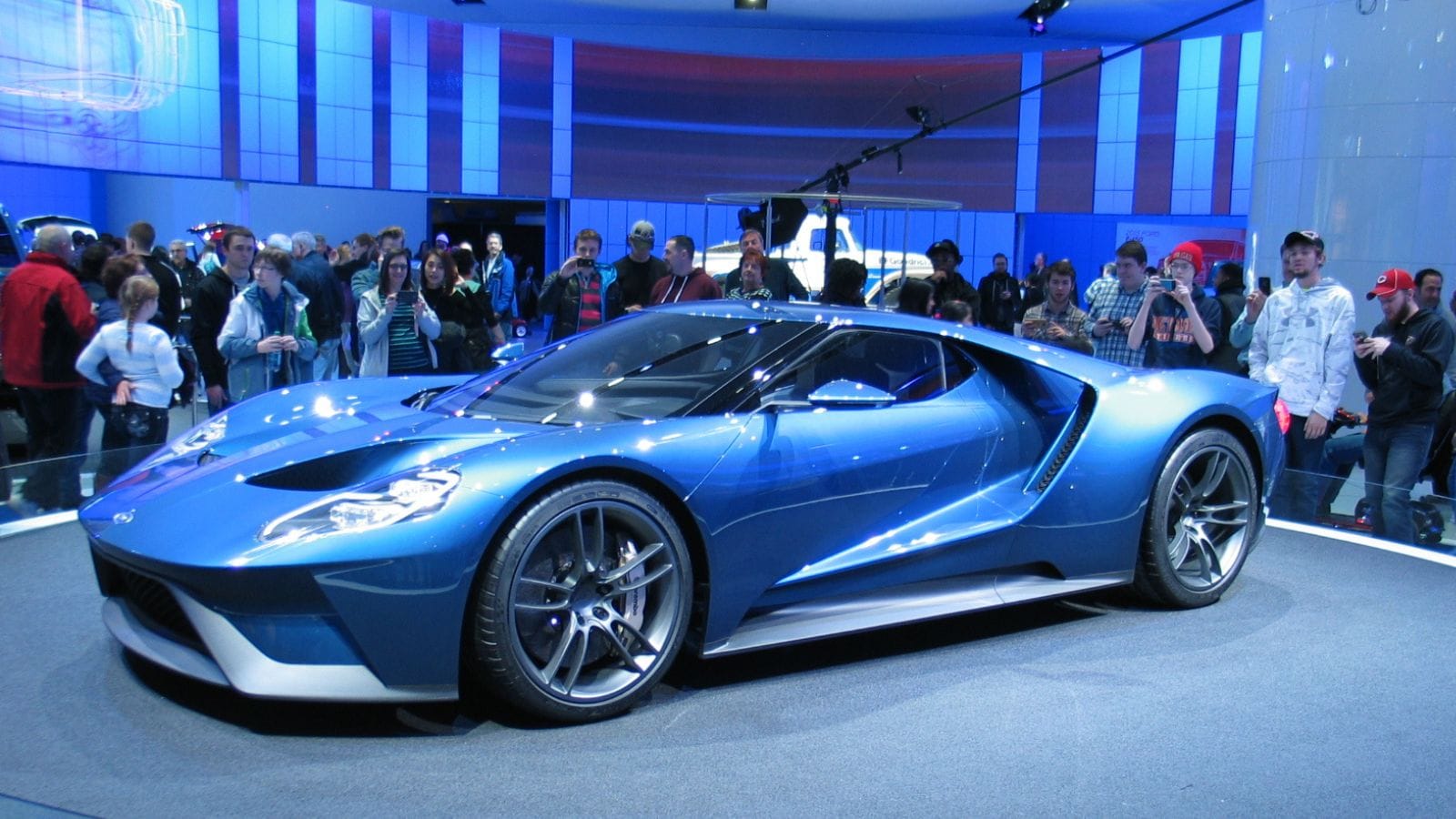 2017 Ford GT front