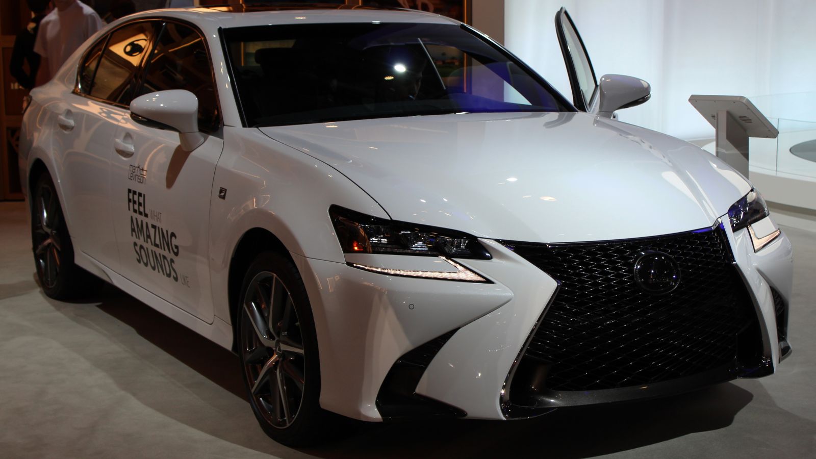 2019 Lexus GS 350 AWD F-Sport front