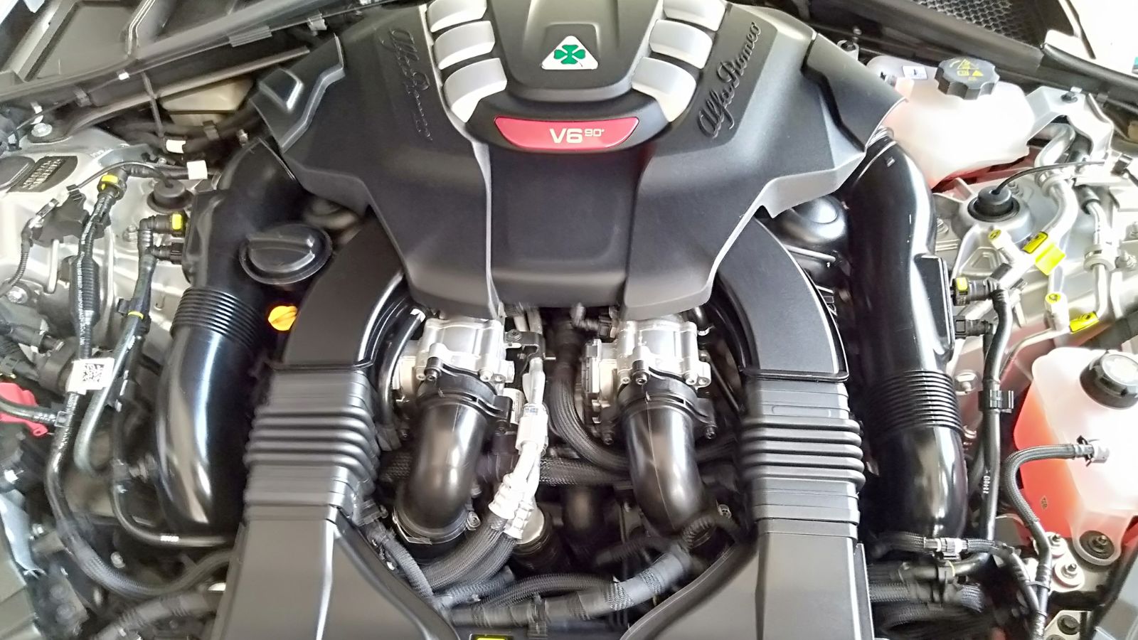 Alfa Romeo Giulia Quadrifoglio 2.9 Twin Turbo V6