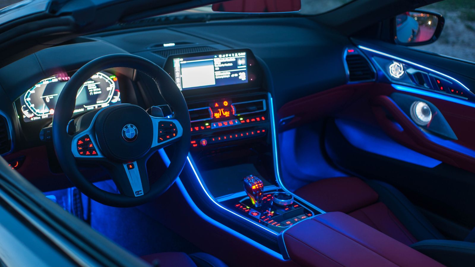 BMW 850i G14 xDrive Steptronic interior