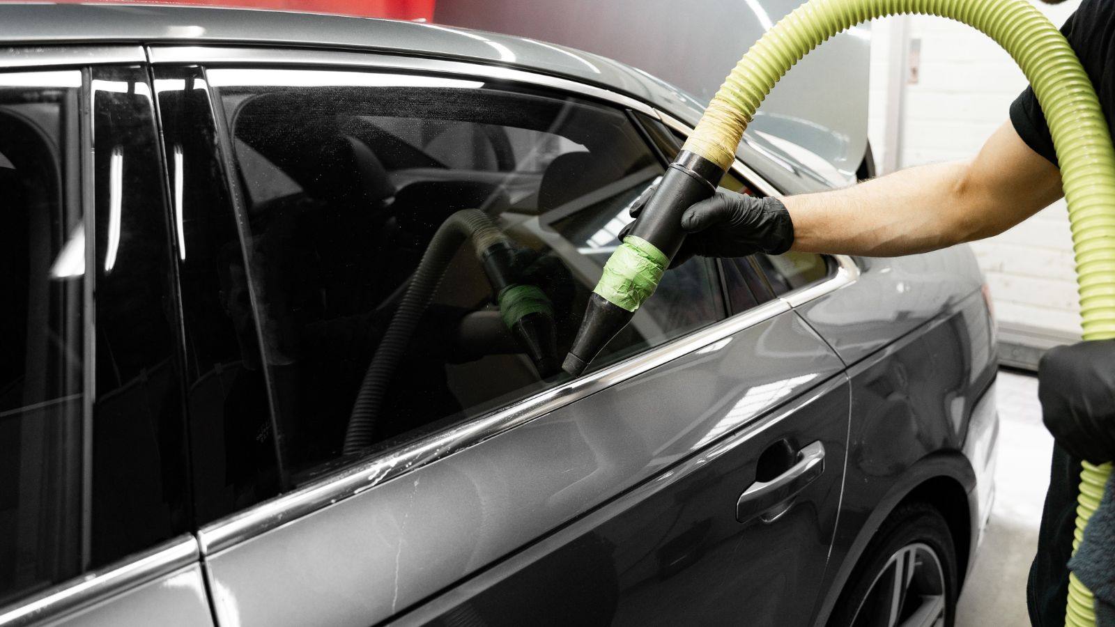 Car Drying with Compressed Air