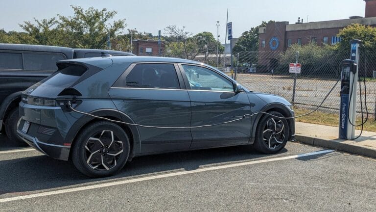 ChargePoint EV charging station