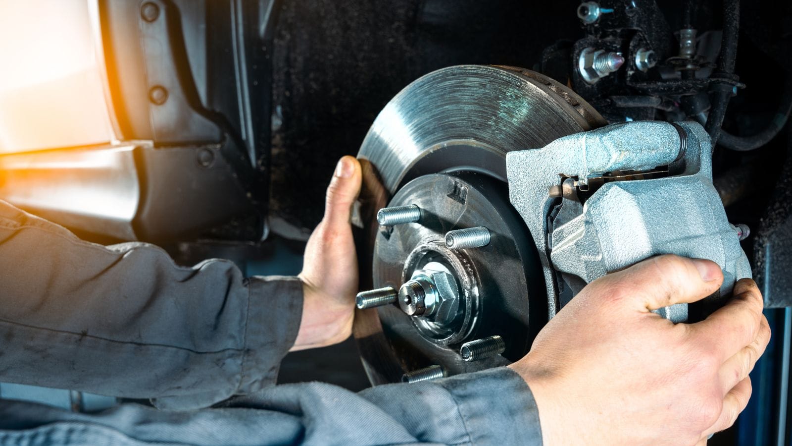 Checking the brake discs