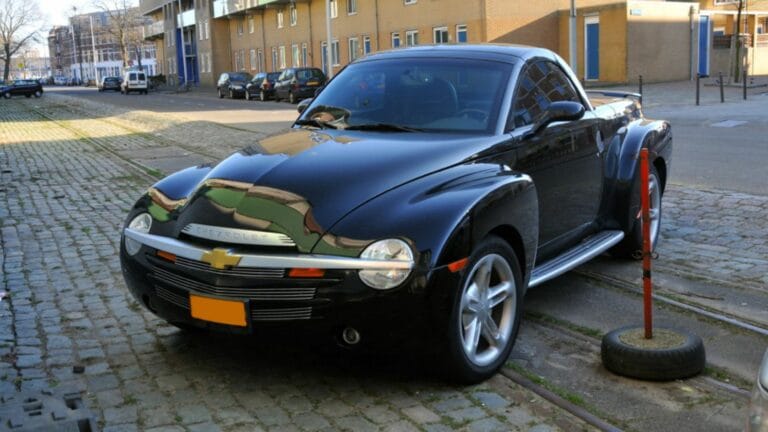 Chevrolet SSR (2003)