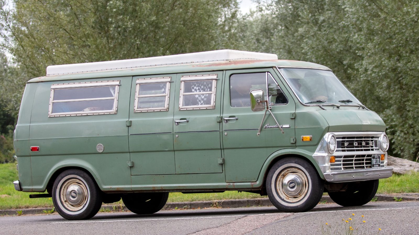 FORD ECONOLINE camper