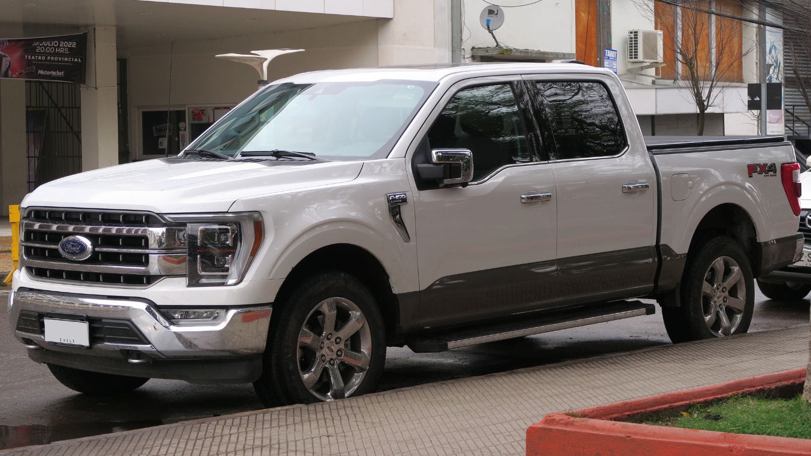 Ford F-150 Lariat Luxury 2022