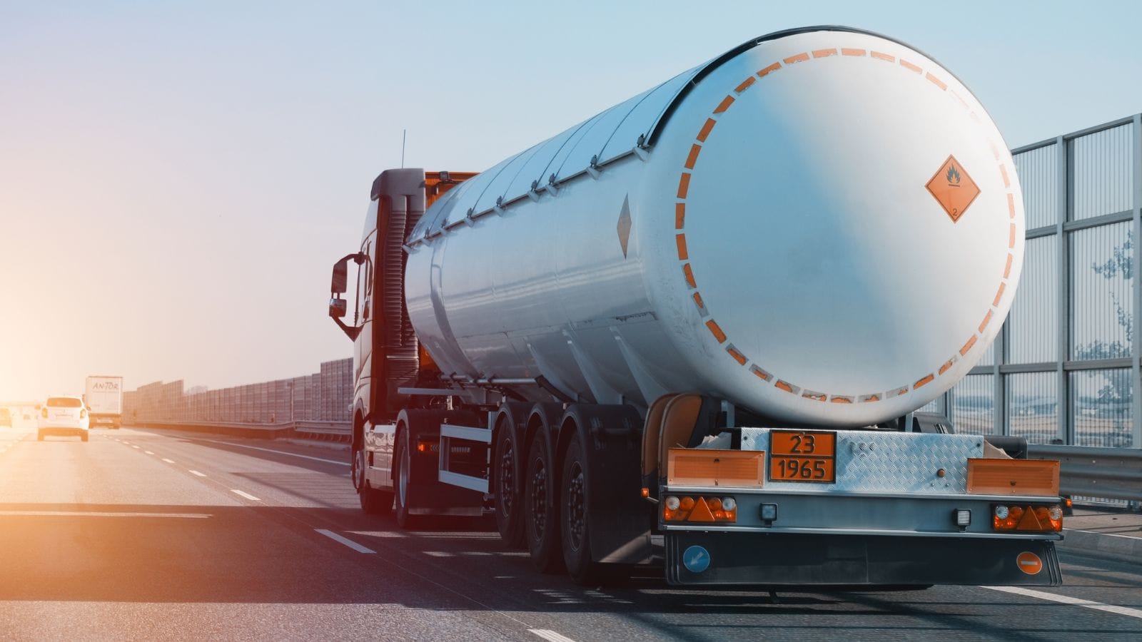 Fuel delivery transportation