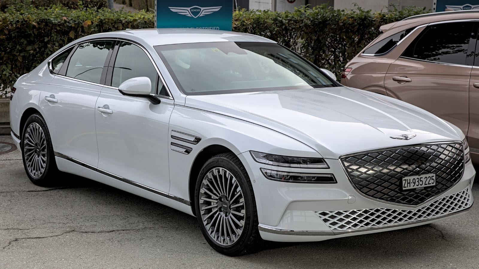 Genesis Electrified G80 Auto Zuerich 2023
