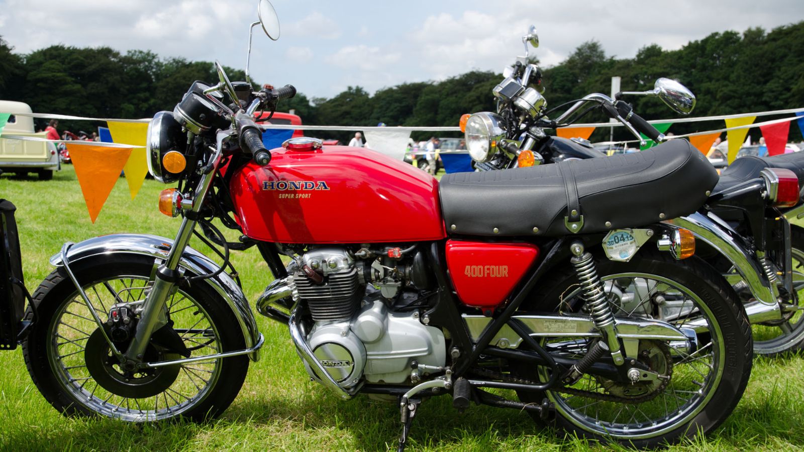 Honda CB400F (1977)