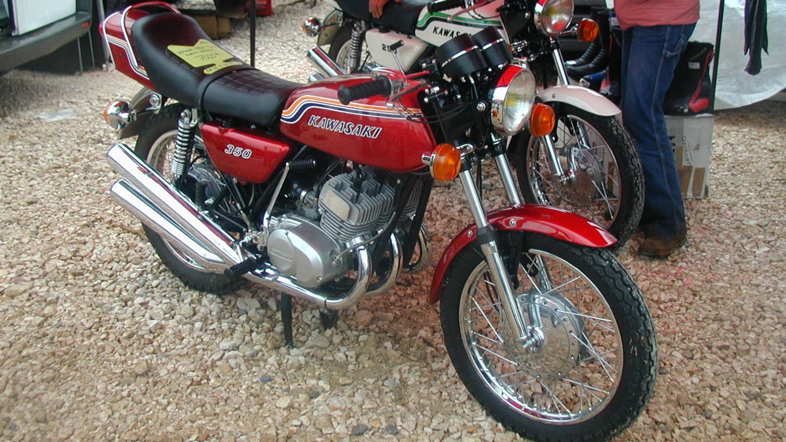 Kawasaki S2 350