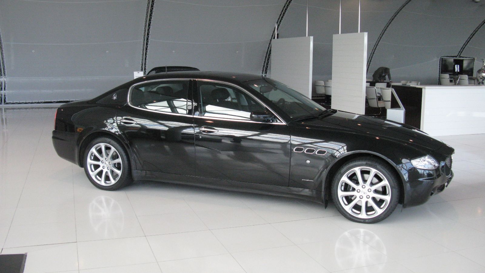 Maserati Quattroporte