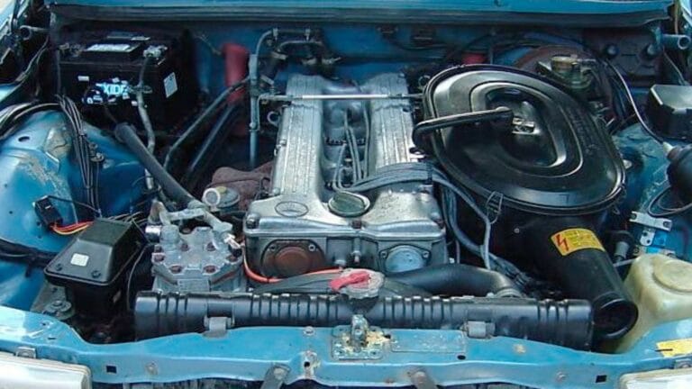 Mercedes Benz M110 Inline Six