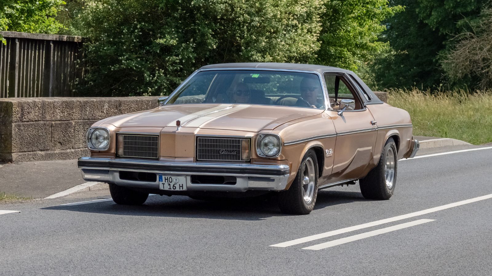 Oldsmobile 442