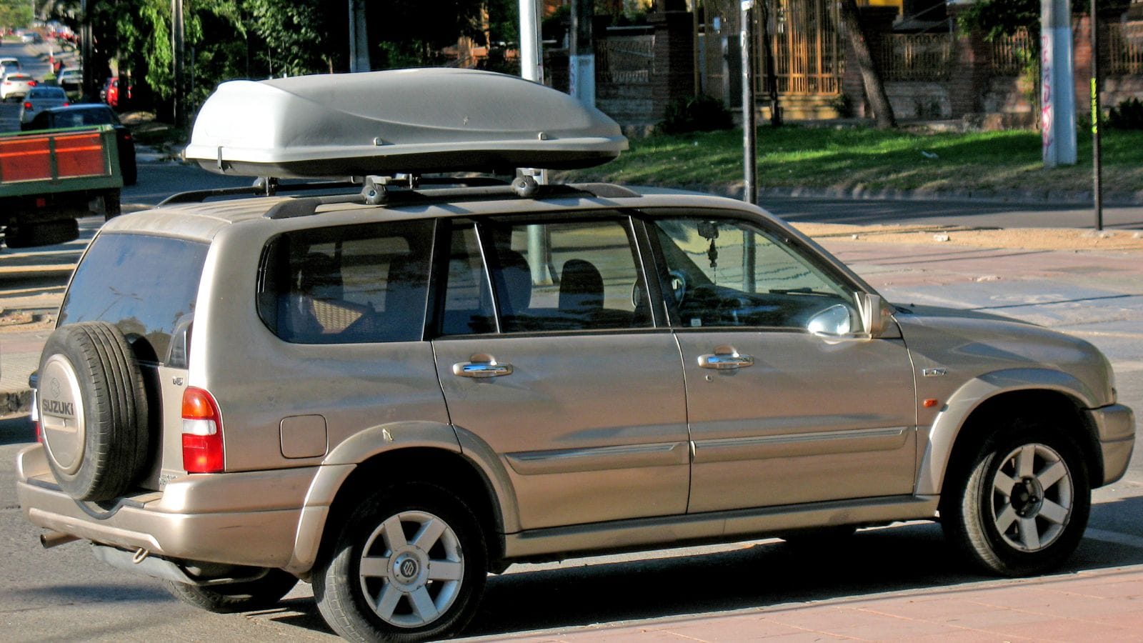 Suzuki Grand Nomade XL7 2.7 2003