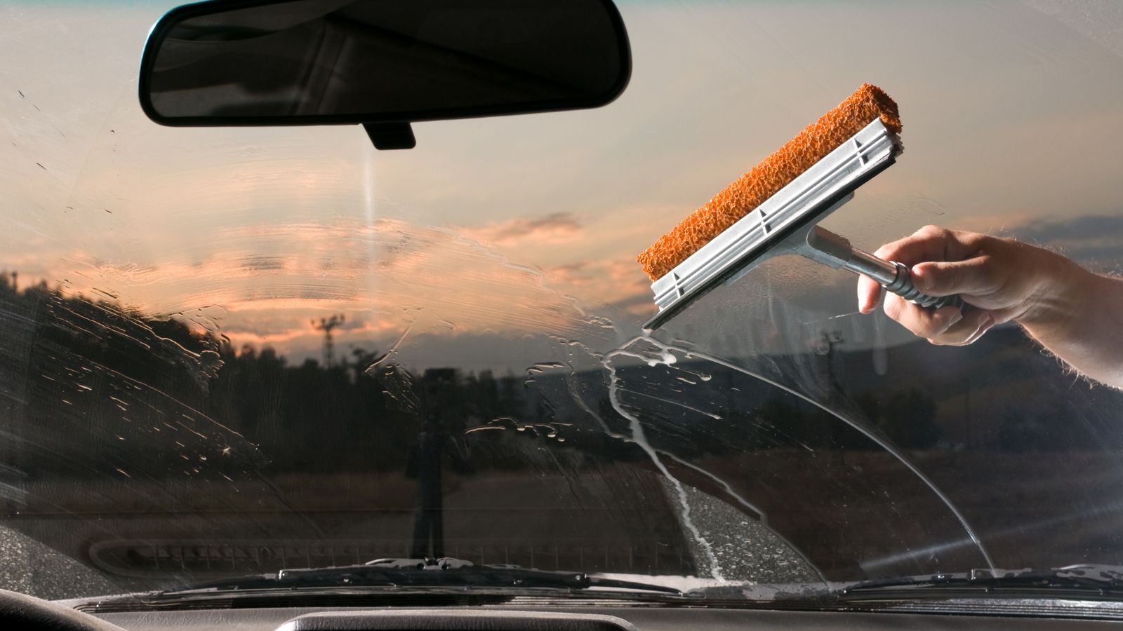 Windshield wash