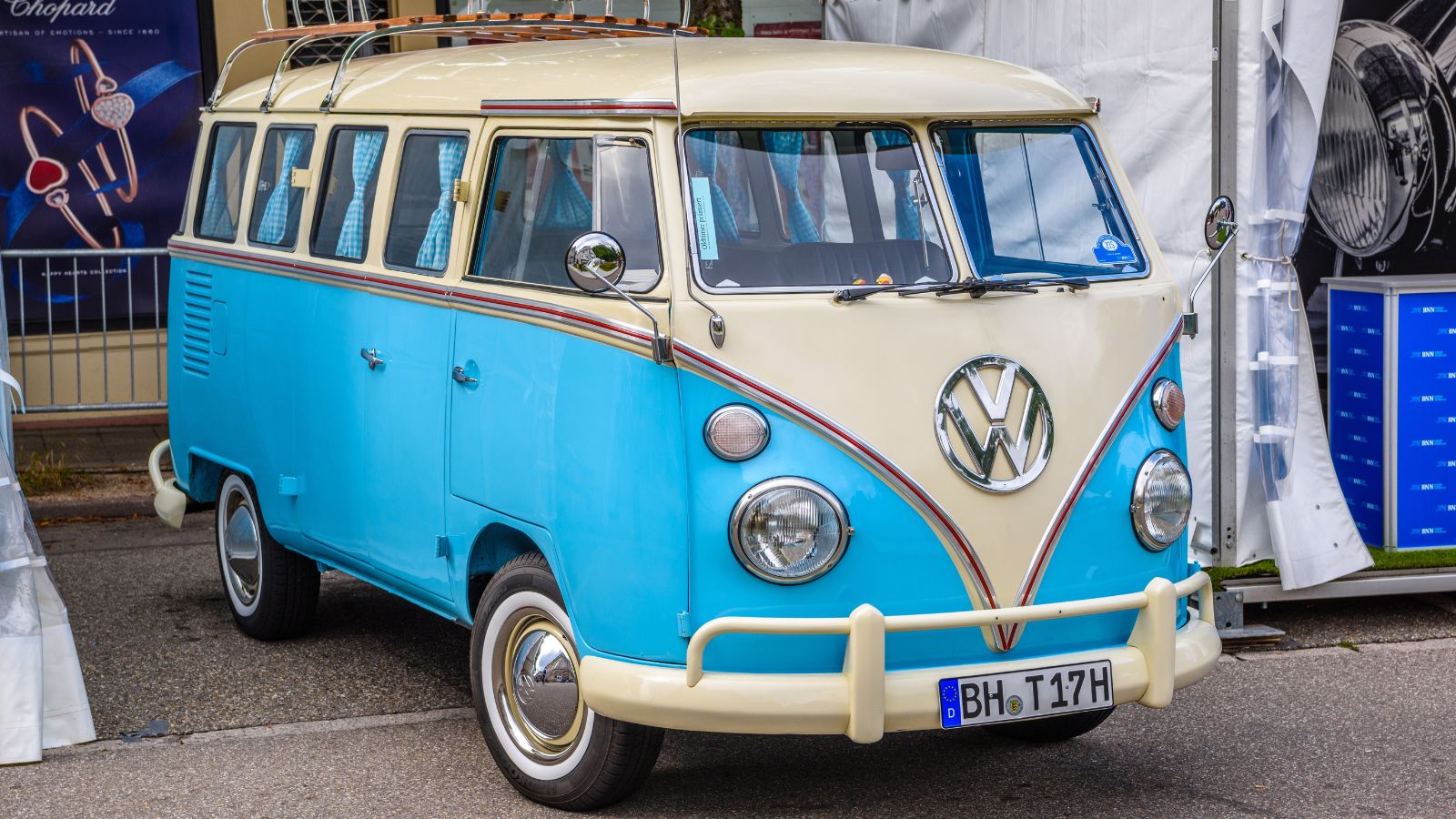 blue VOLKSWAGEN VW TYPE 2 T1 microbus