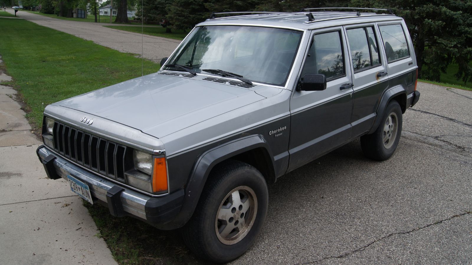1987 Jeep Cherokee