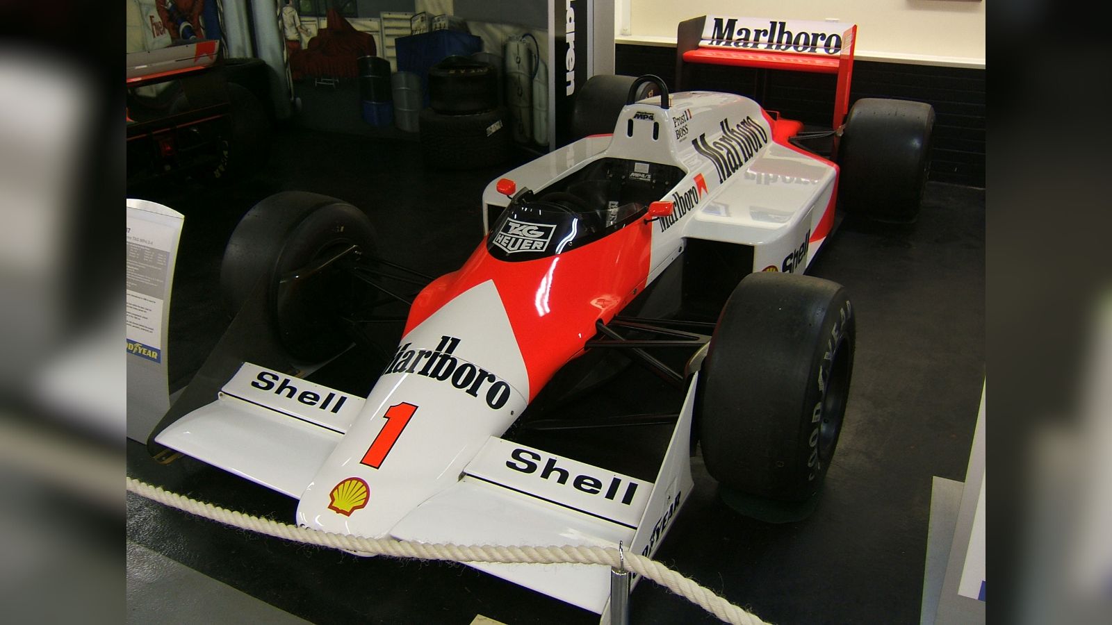 1987 McLaren MP43
