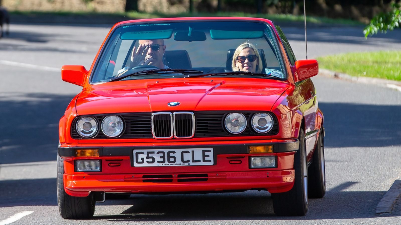 1990 BMW 325i car