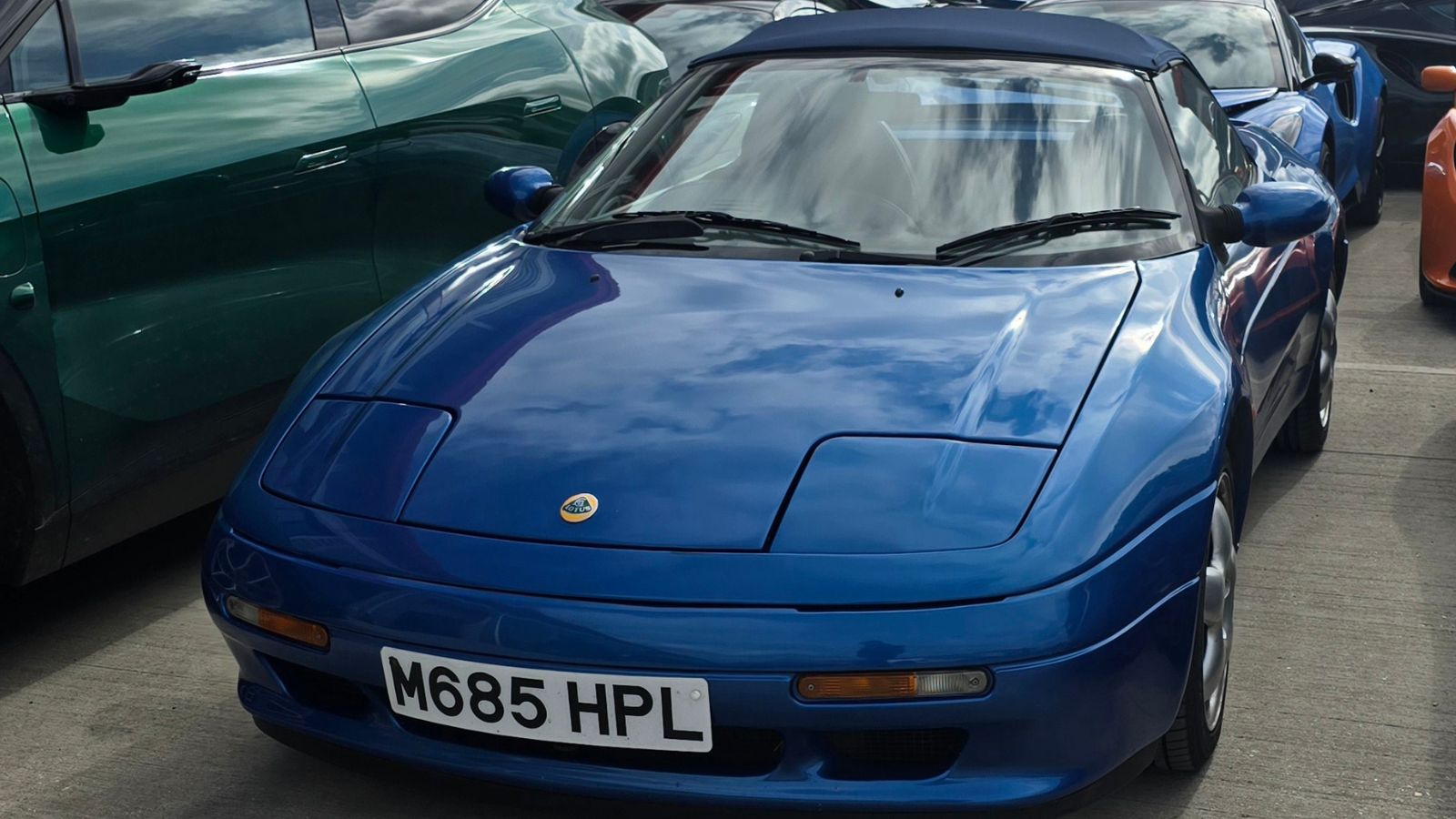 1994 Lotus Elan M100