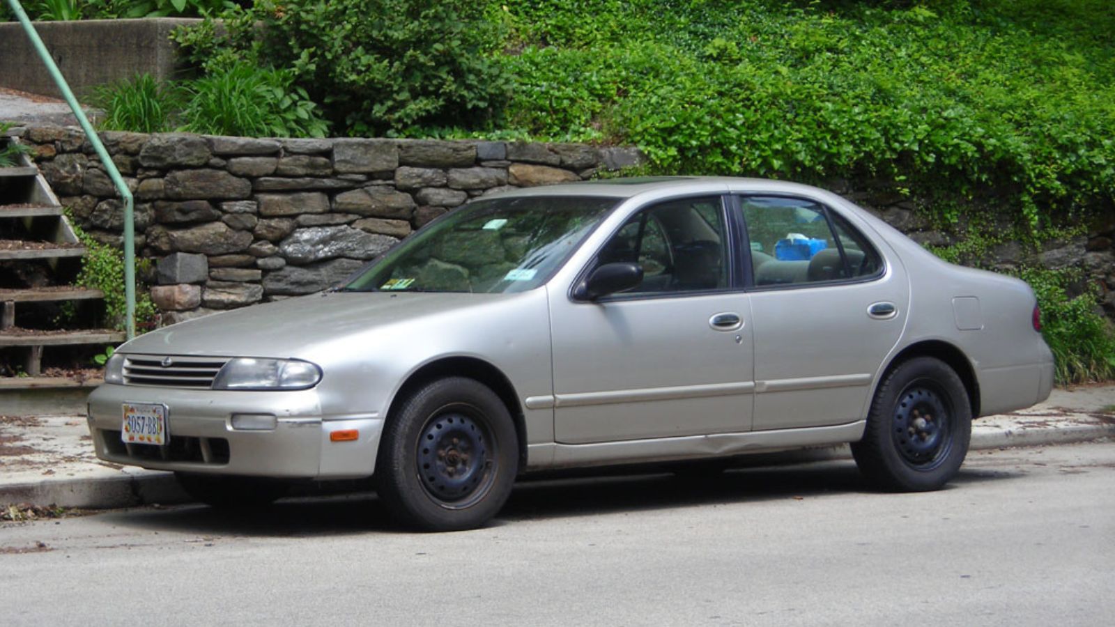 1995 Nissan Altima