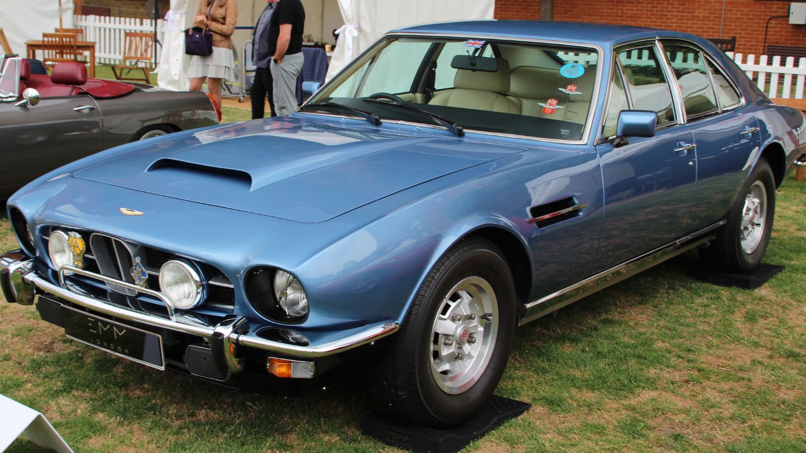 Aston Martin Lagonda Series 1 Blue