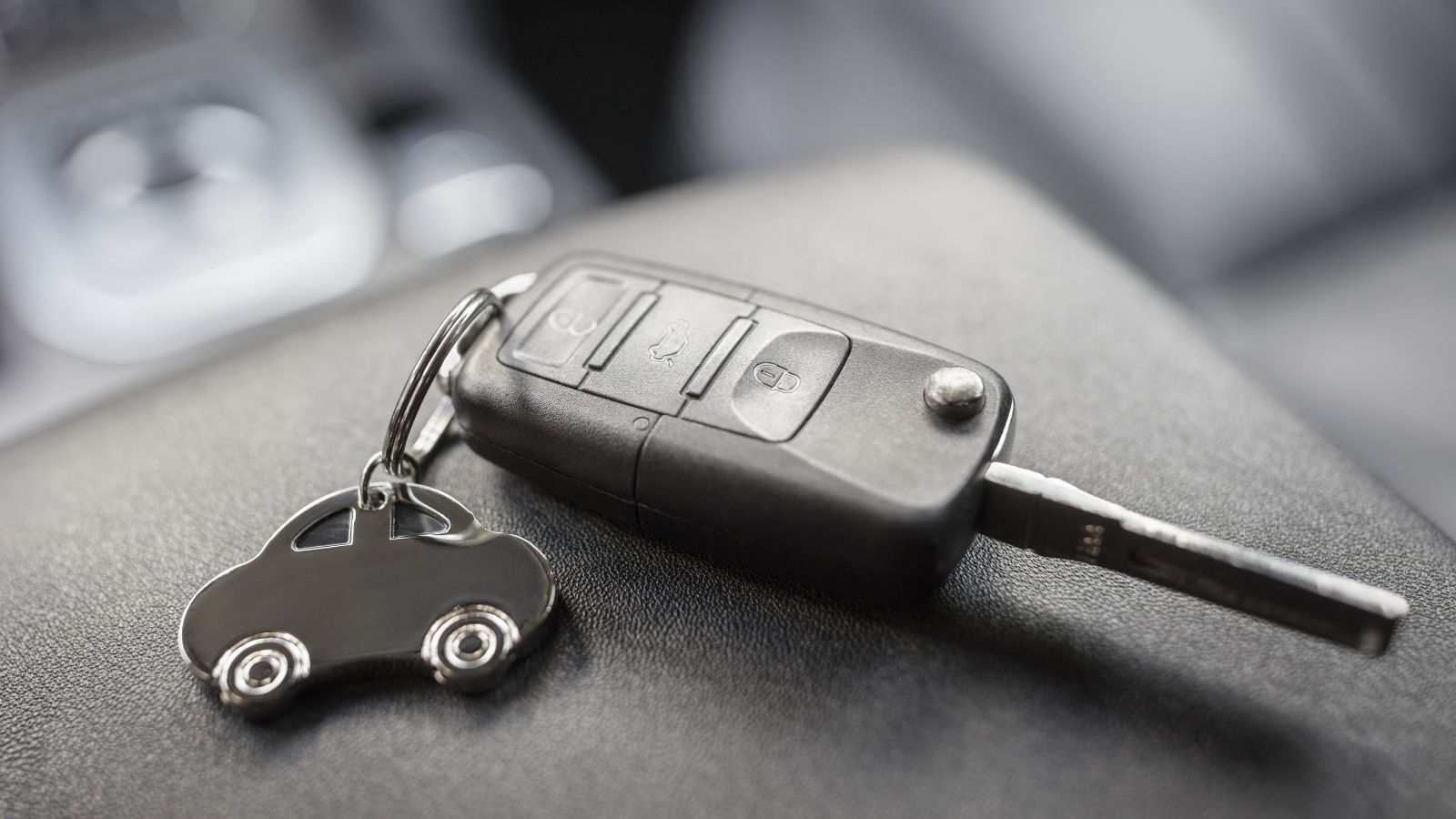 Car shape keyring and remote control key