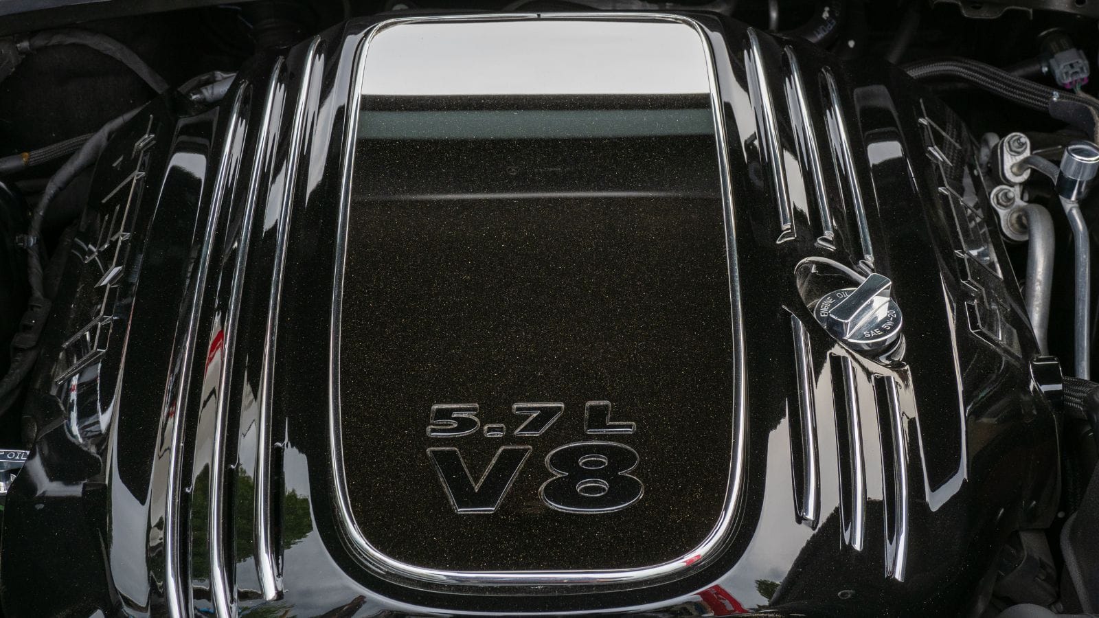 Dodge Challenger HEMI V8
