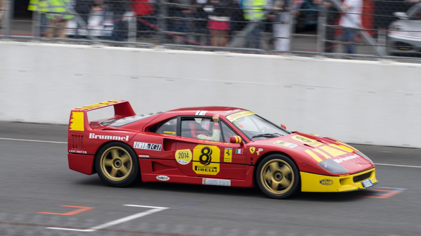Ferrari F40 1987-1992