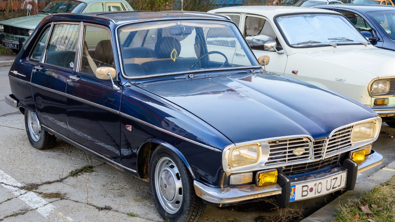French Renault 16 TL classic car
