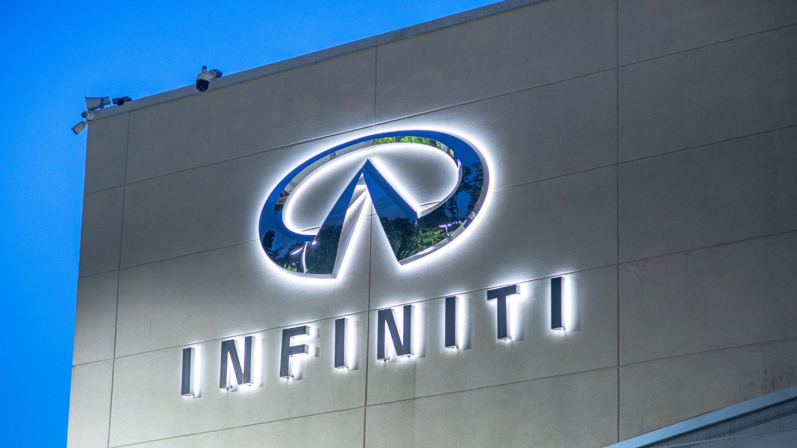 Infiniti