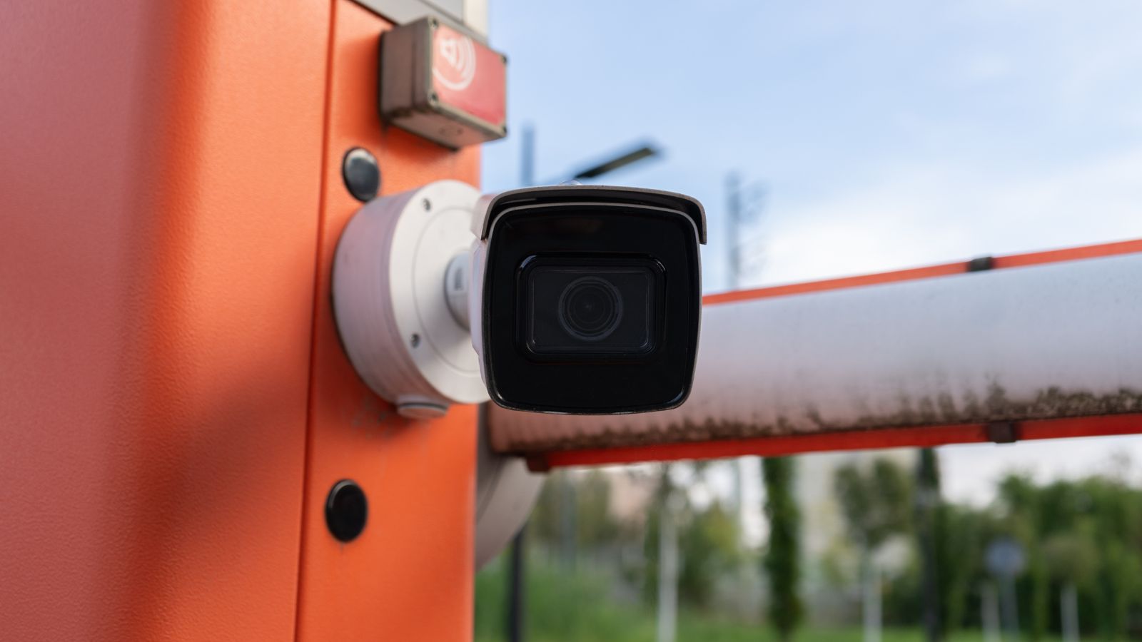 License plate reader