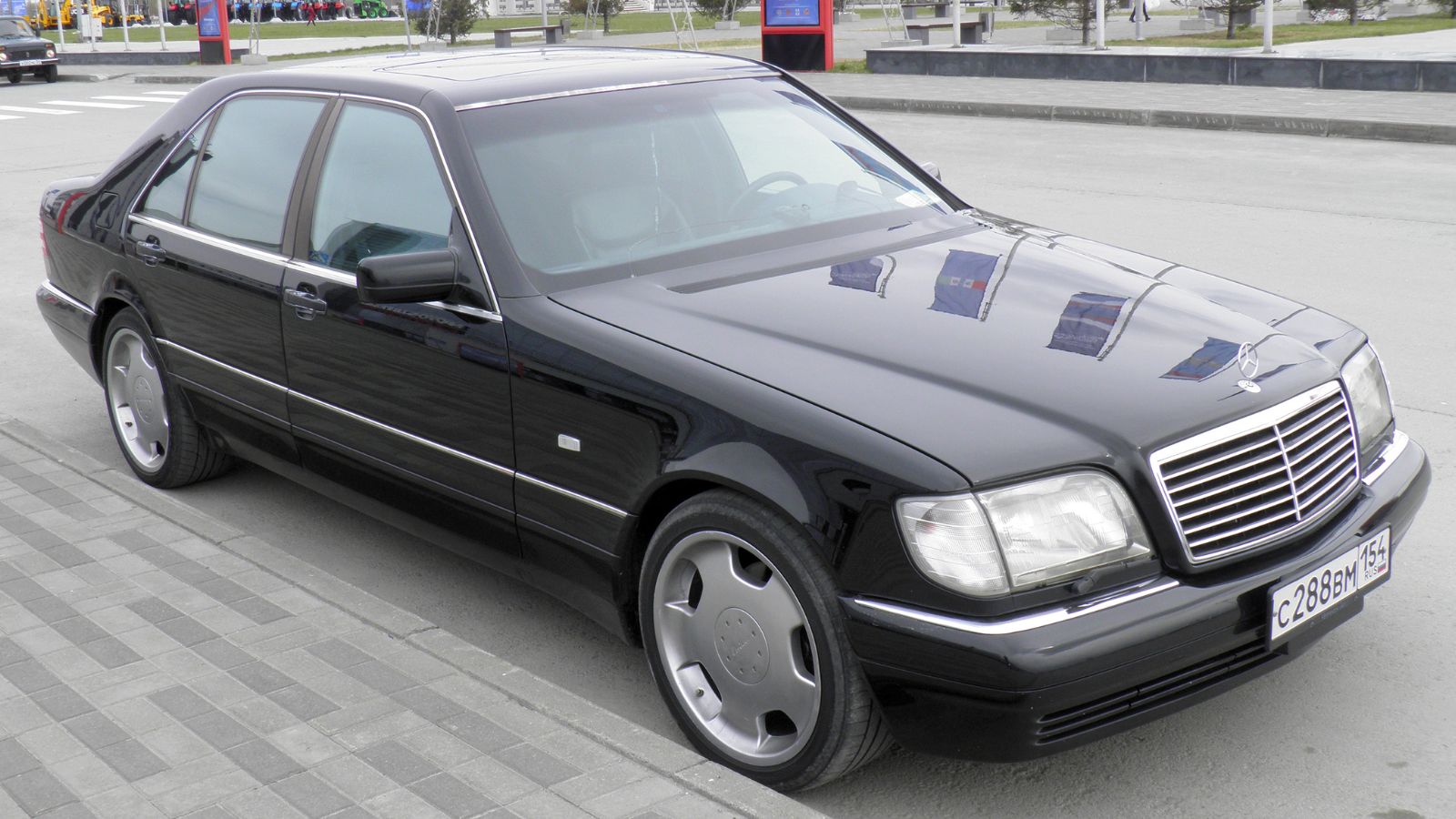 Mercedes-Benz S-klasse S 500 4Matic W140 luxury car