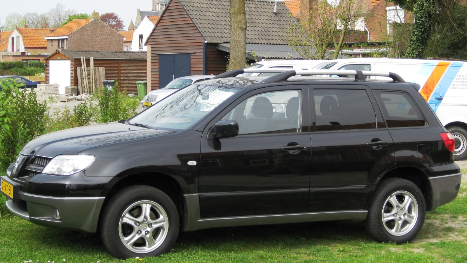 Mitsubishi Outlander Generation 2003 - 2005