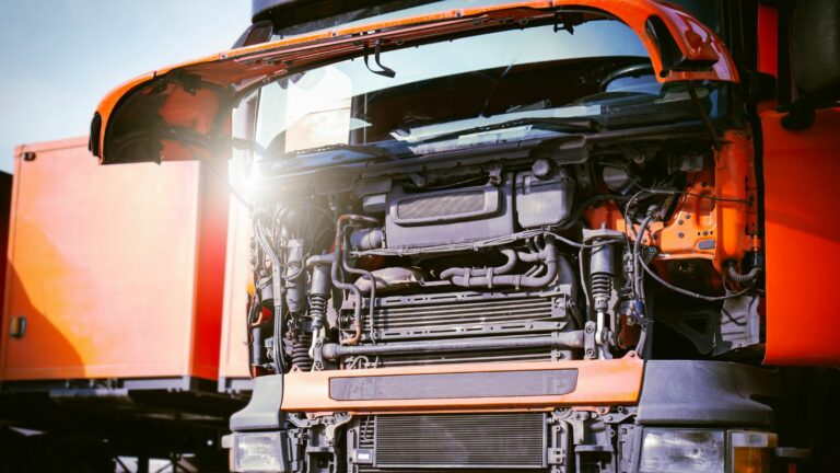 Semi Truck Engine