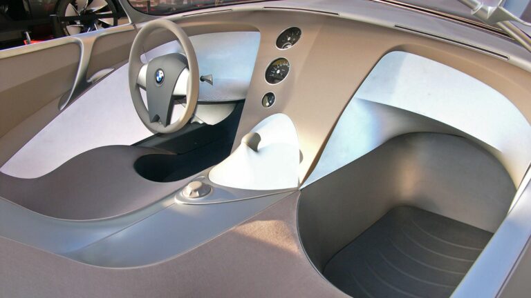Shape Shifting Interiors,BMW GINA