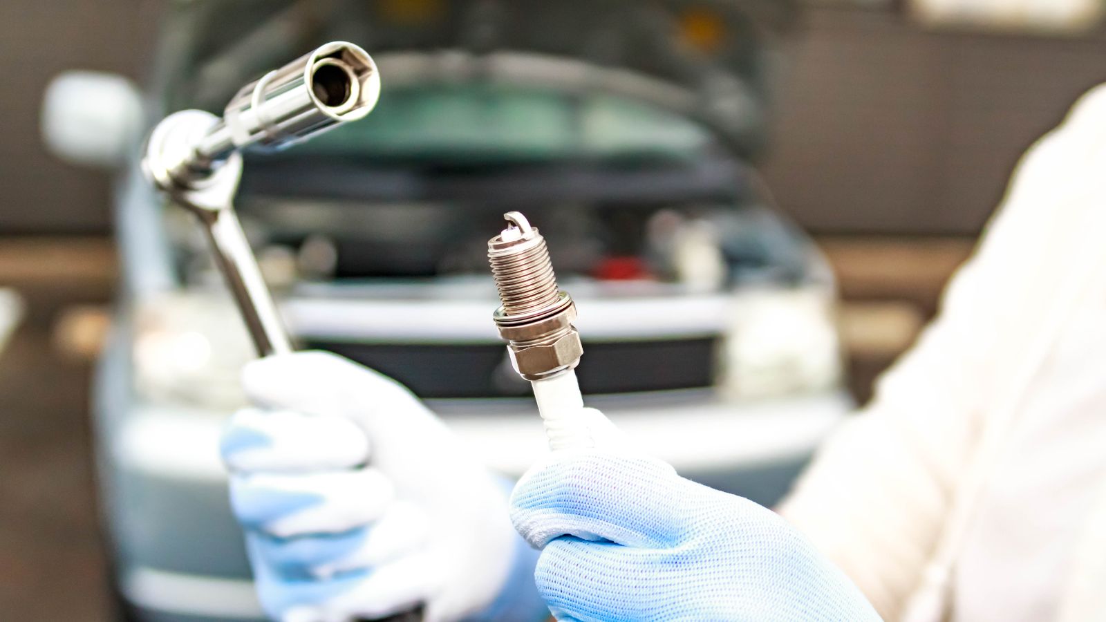Spark plug replacement work