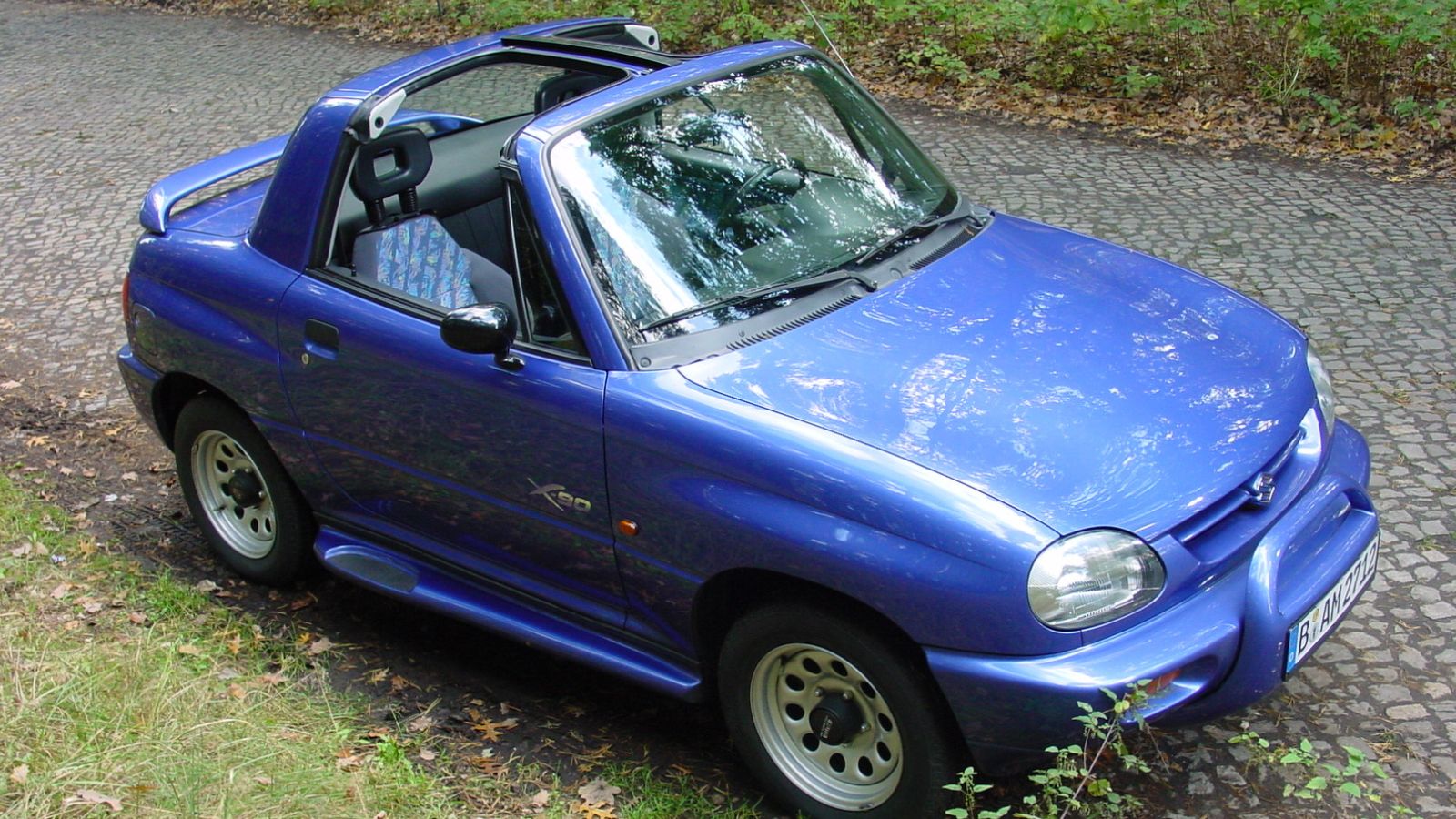 Suzuki X90