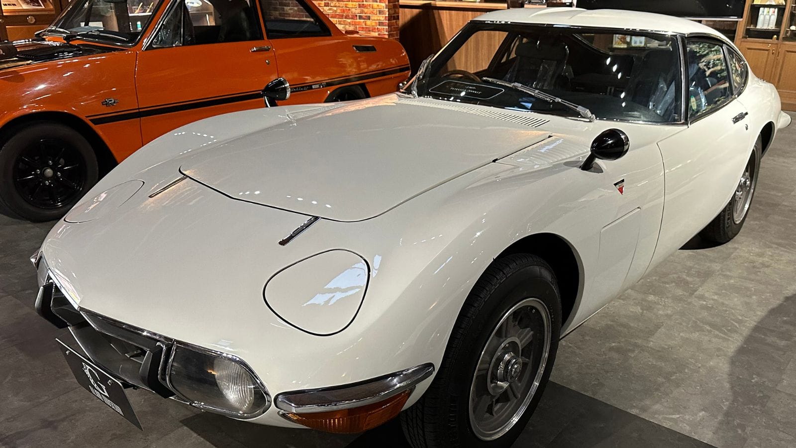 Toyota 2000GT mid-year 1967