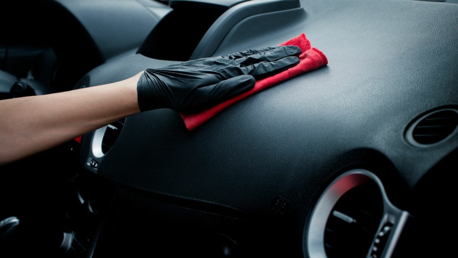 How to Clean the Inside of Your Car’s Windshield Like a Pro - Get ...